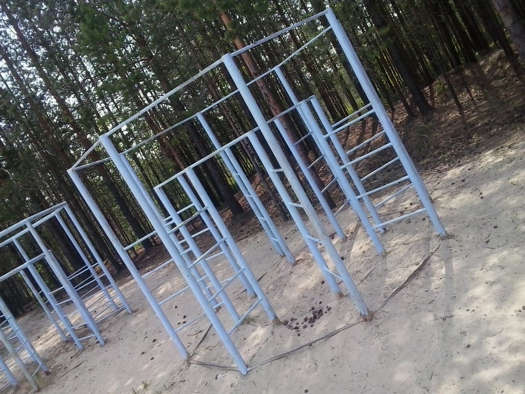 Barren bei Calisthenics Park at Парковая улица, Урай – Foto 6 von 8