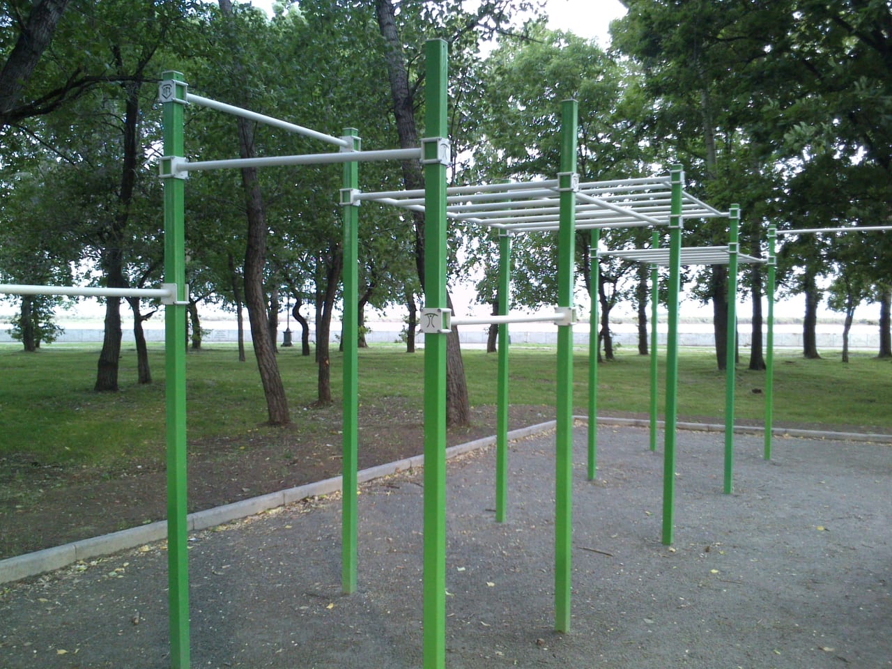 Barren bei Outdoor Gym in Казачка, Хабаровск – Foto 7 von 8