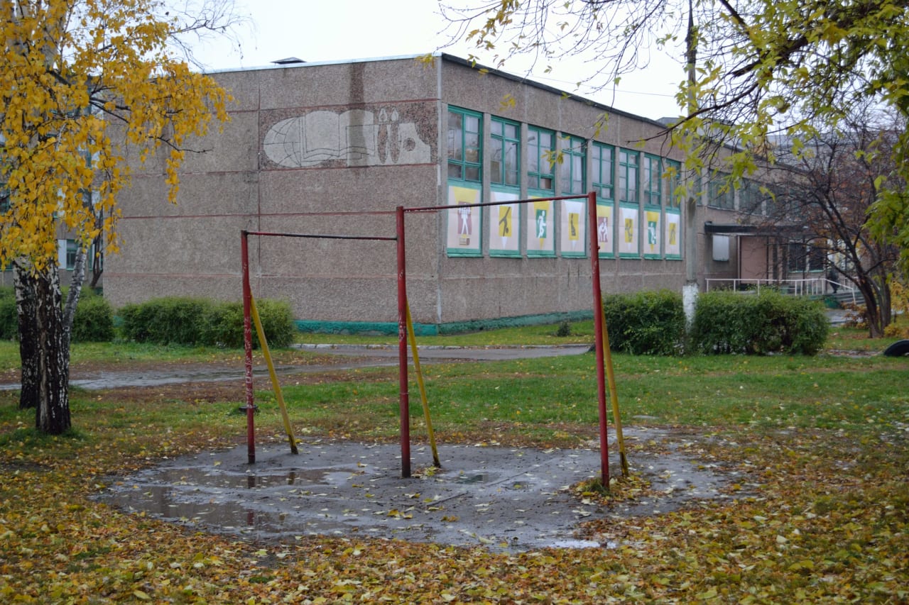 Hangelstange bei Calisthenics Park at улица Петра Сухова, Барнаул – Foto 3 von 5
