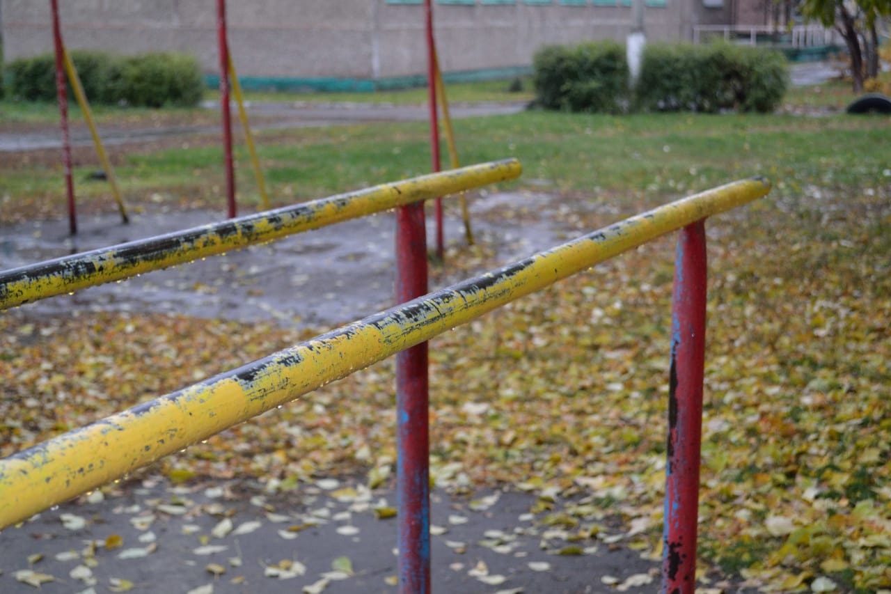 Klimmzugstange bei Calisthenics Park at улица Петра Сухова, Барнаул – Foto 5 von 5
