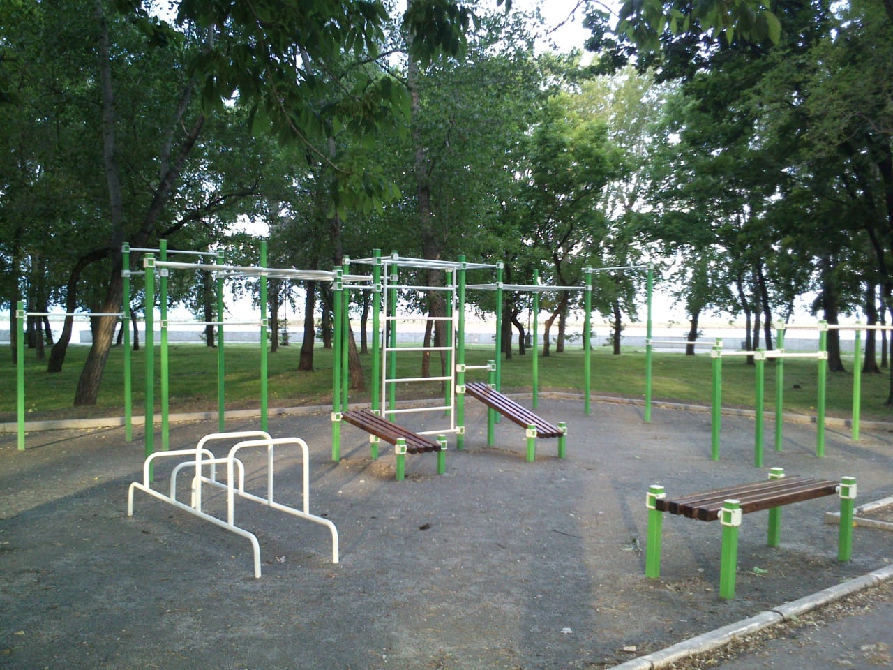 Klimmzugstange bei Outdoor Gym in Казачка, Хабаровск – Foto 1 von 8