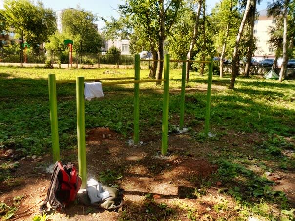 Брусья на площадке Calisthenics Park at набережная Грина, Киров – фото 2 из 3