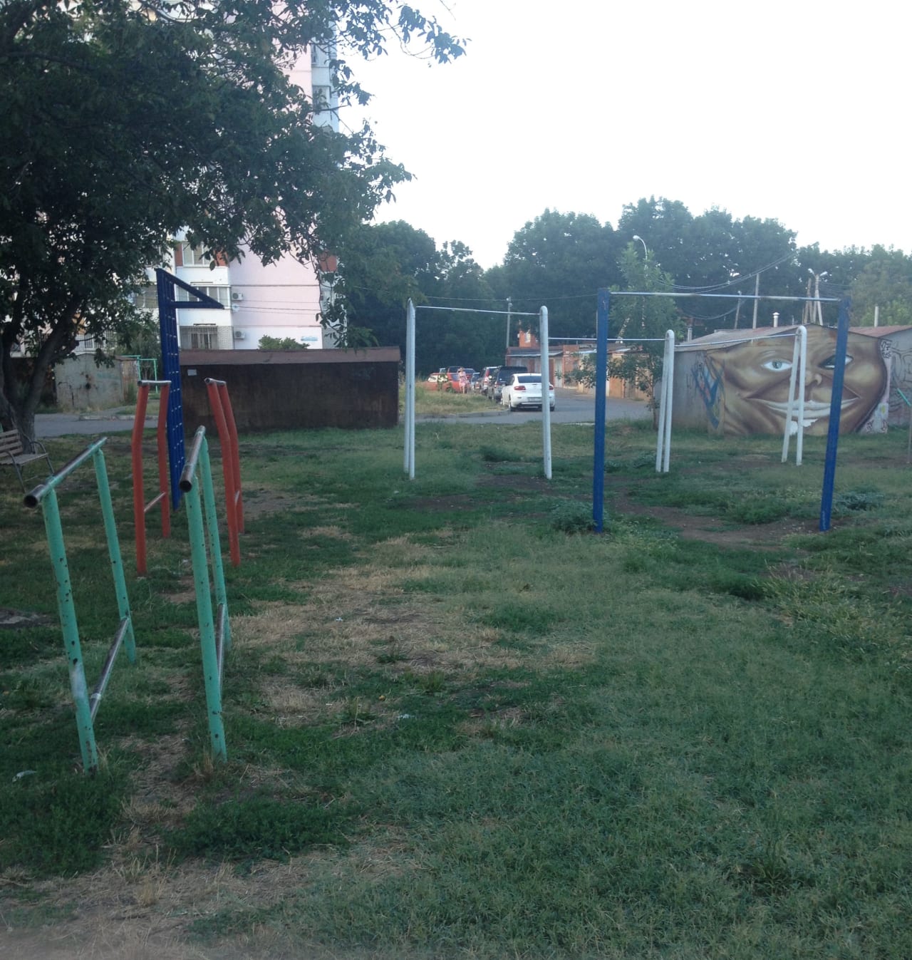 Pull Up Bar at Calisthenics Park at улица Красных Партизан, Краснодар – photo 1 of 1