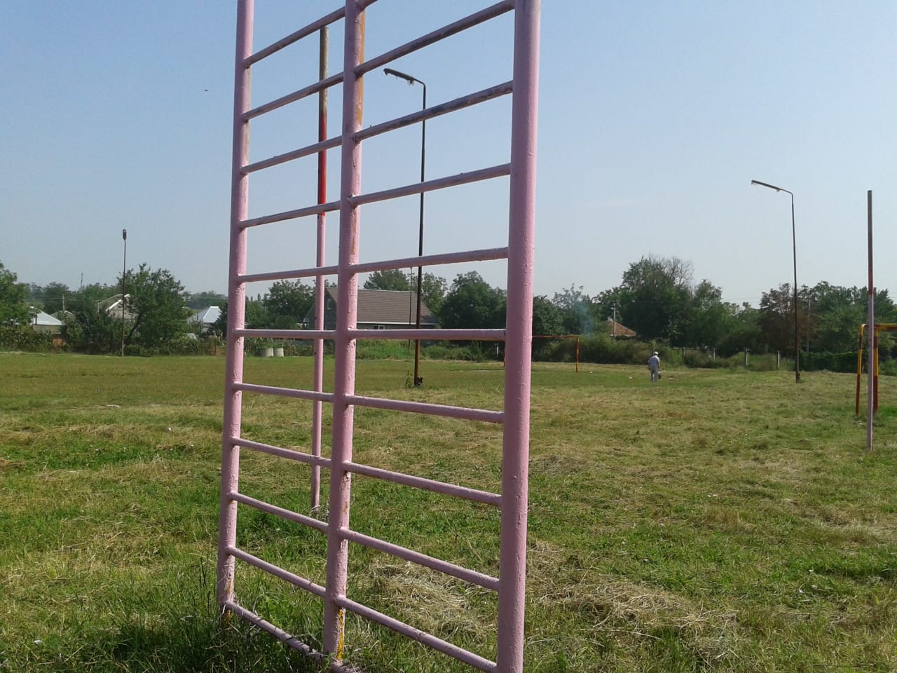 Barren bei Calisthenics Park at Кривая улица, Левокумка – Foto 2 von 2