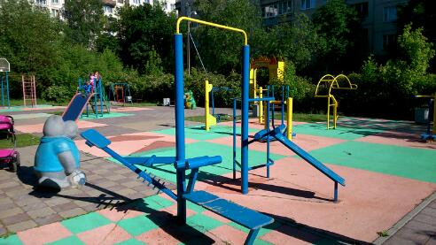 Турнік на майданчику Calisthenics Park at проспект Энергетиков, Санкт-Петербург – фото 1 з 2