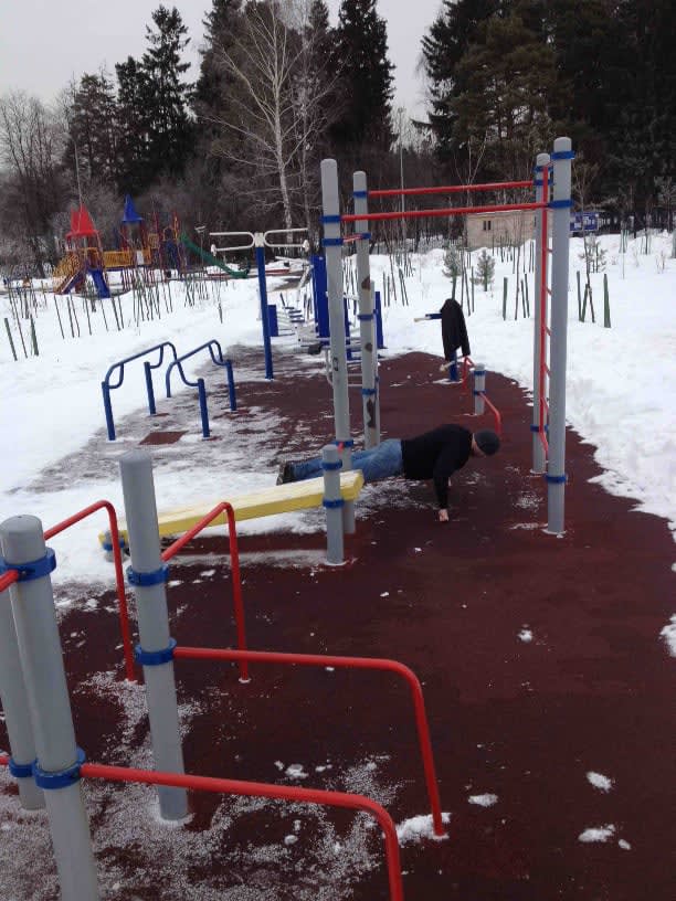 Barren bei Calisthenics Park at Первомайская улица, Захарово – Foto 2 von 4