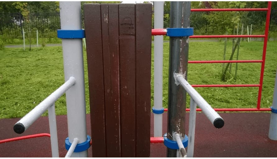 Sprossenwand bei Calisthenics Park at Первомайская улица, Захарово – Foto 4 von 4