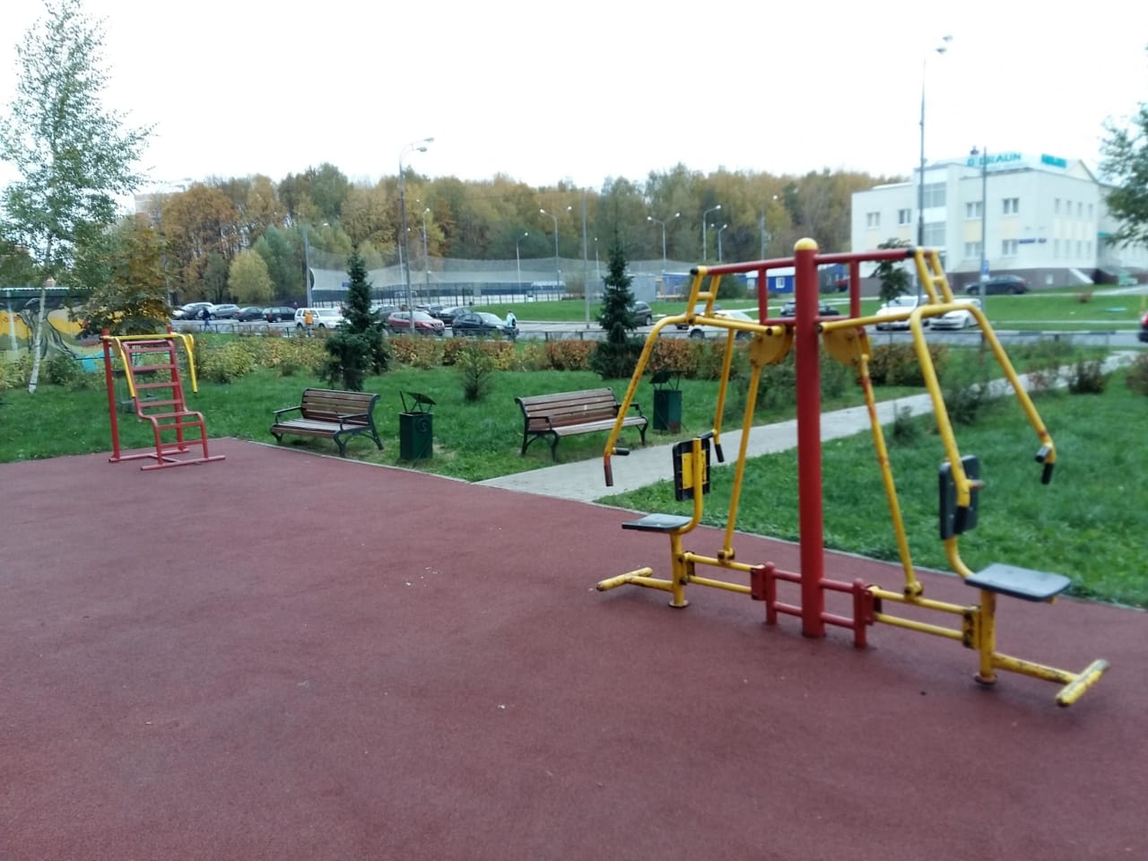 Wall Bars at Calisthenics Park at улица Соловьиная Роща, Москва – photo 4 of 4
