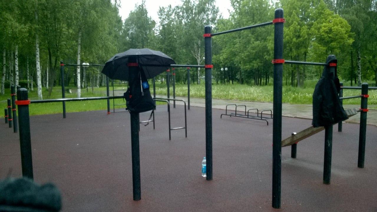 Klimmzugstange bei Calisthenics Park at улица Королёва, городской округ Тверь #wp2315 – Foto 1 von 1
