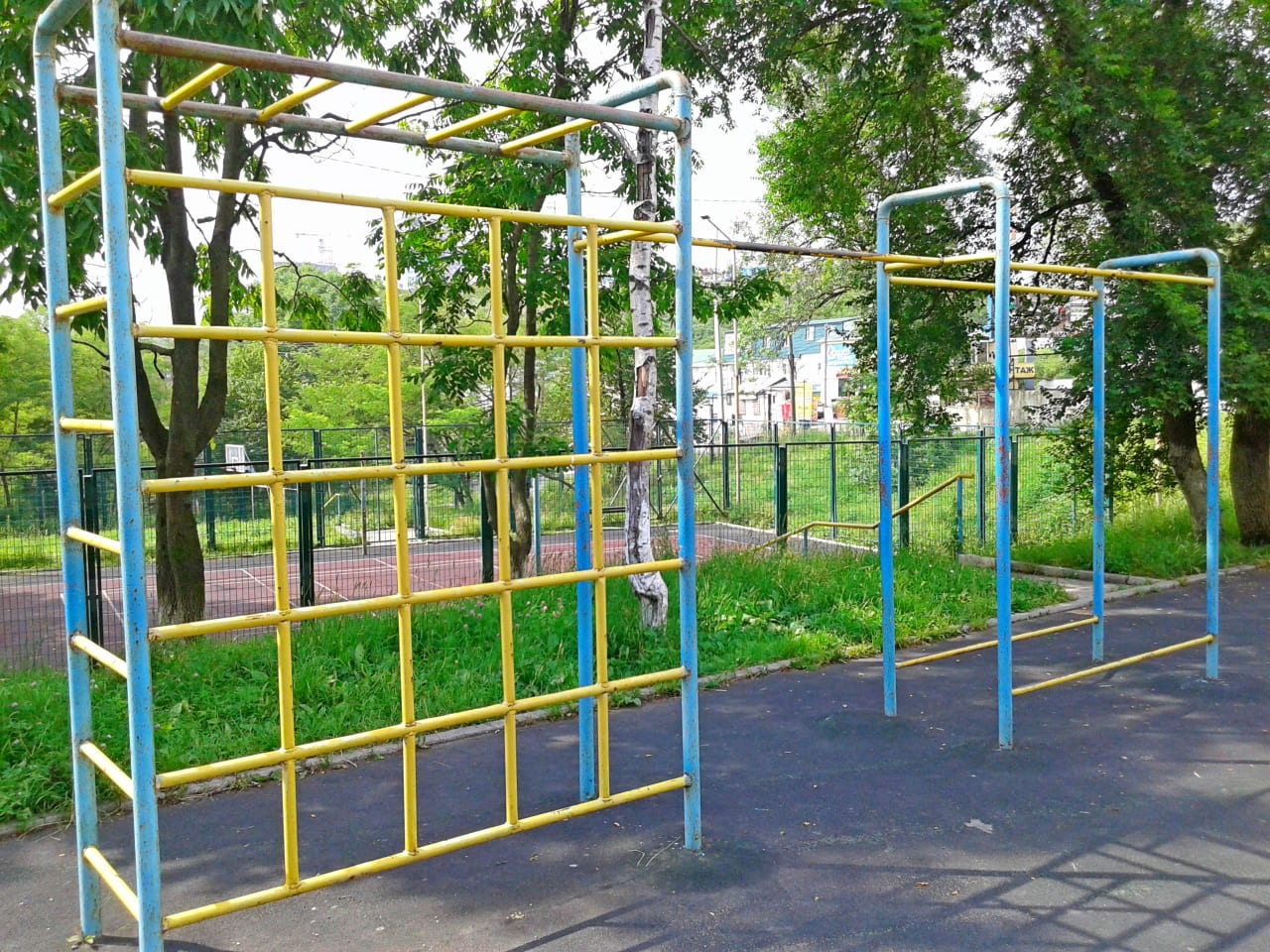 Spalier la Calisthenics Park at улица Адмирала Кузнецова, Владивосток – fotografia 4 din 4