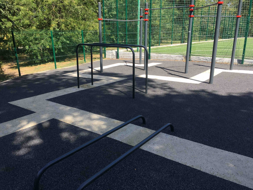 Wall Bars at Calisthenics Park at улица Цезаря Куникова, Ростов-на-Дону – photo 4 of 4