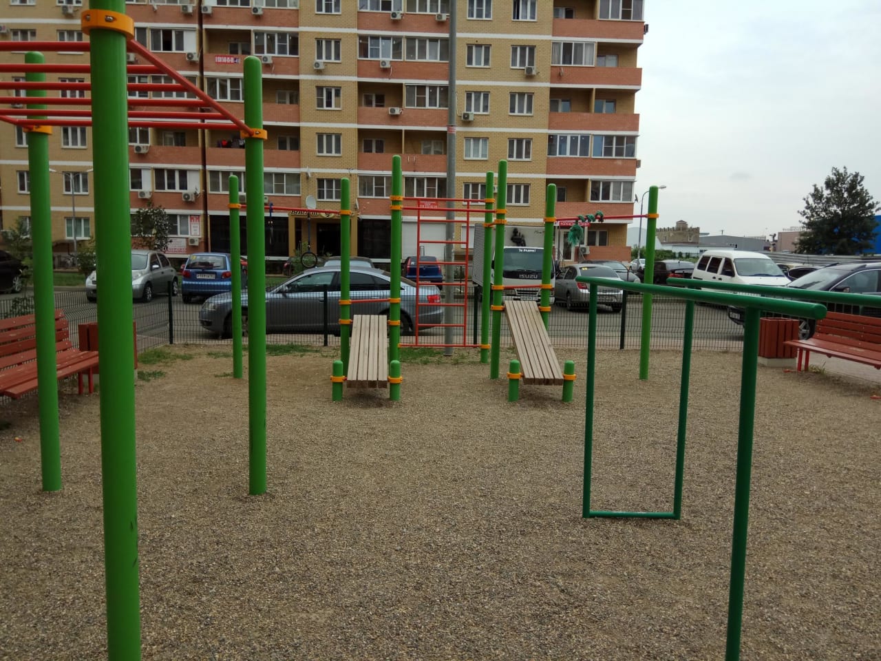 Wall Bars at Calisthenics Park at улица Петра Метальникова, Краснодар – photo 4 of 5