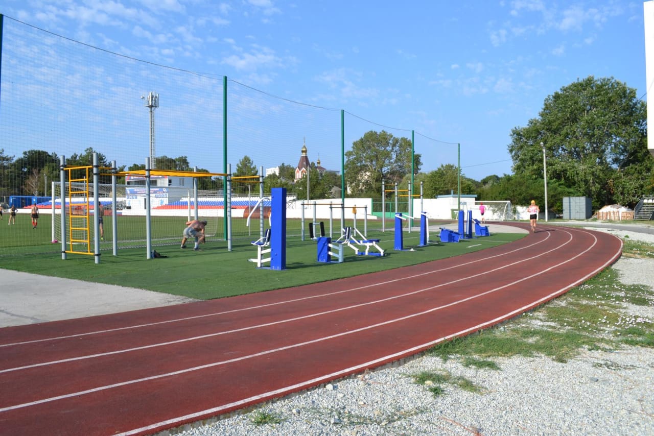 Sprossenwand bei Calisthenics Park at Юность, Дивноморское – Foto 4 von 5
