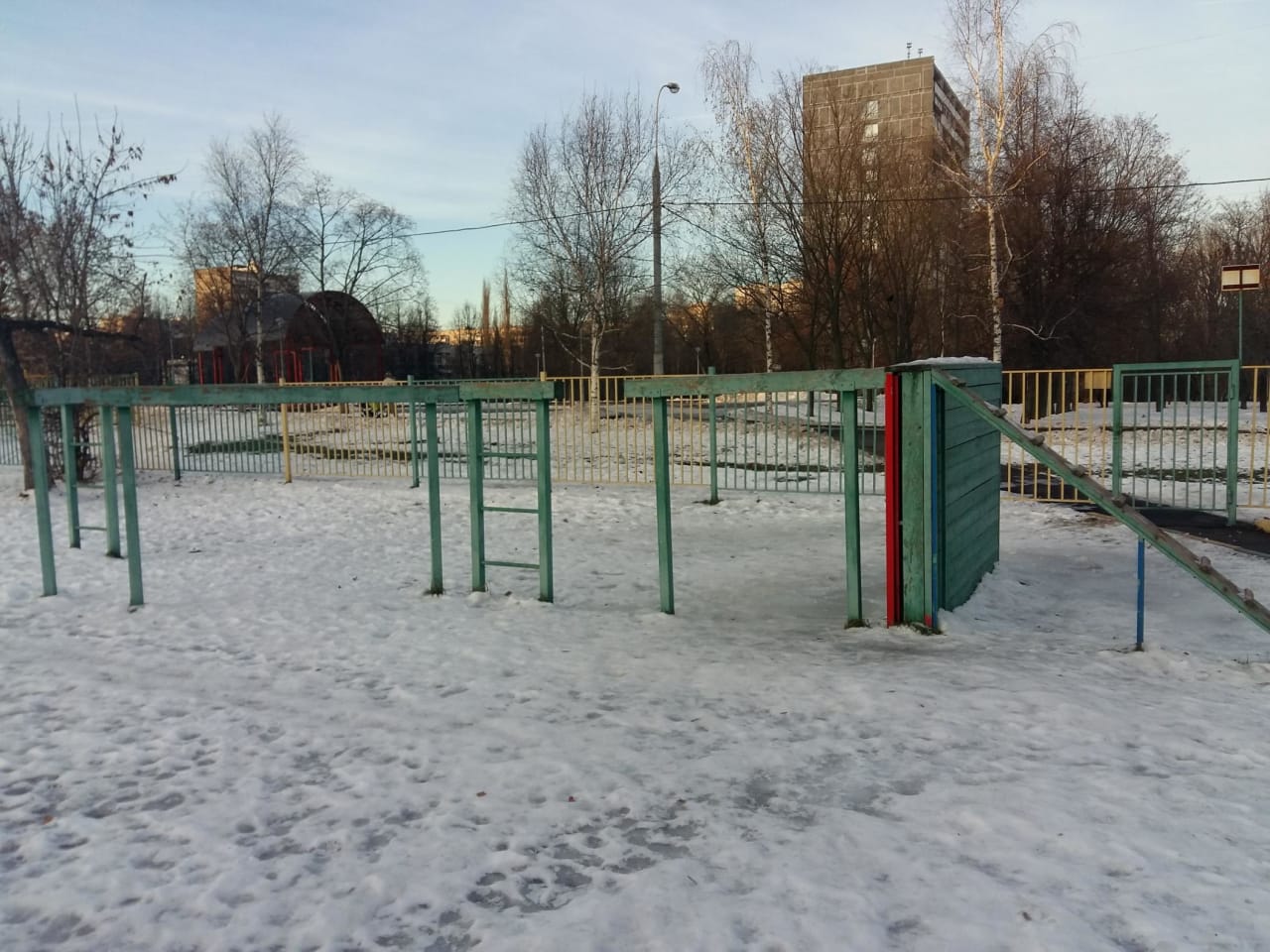 Pull Up Bar at Calisthenics Park at Кировоградская улица, Москва #wp2704 – photo 5 of 5