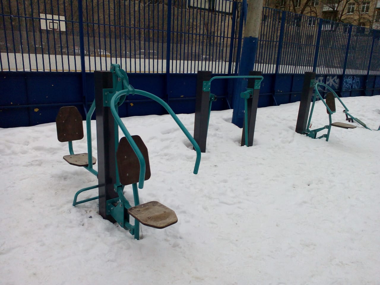 Parallel Gym Bars at Calisthenics Park at Большая Дорогомиловская улица, Москва – photo 2 of 6