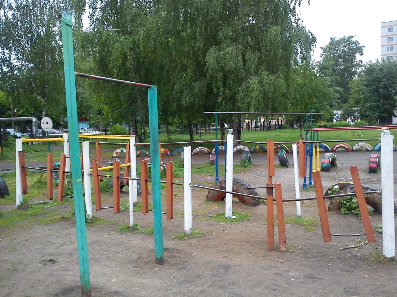 Monkey Bars la Calisthenics Park at улица Мориса Тореза, Нижний Новгород – fotografia 3 din 4