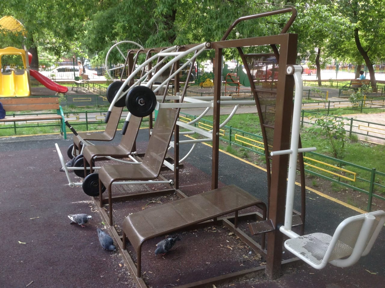 Брусья на площадке Calisthenics Park at Энергетическая улица, Москва #wp2835 – фото 2 из 3
