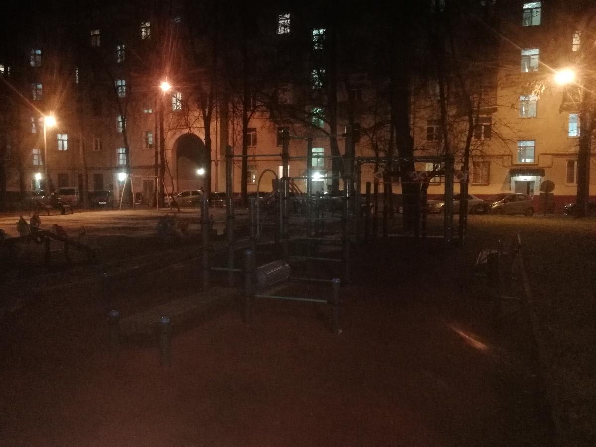 Pull Up Bar at Calisthenics Park at улица Маршала Неделина, Москва #wp2905 – photo 6 of 7