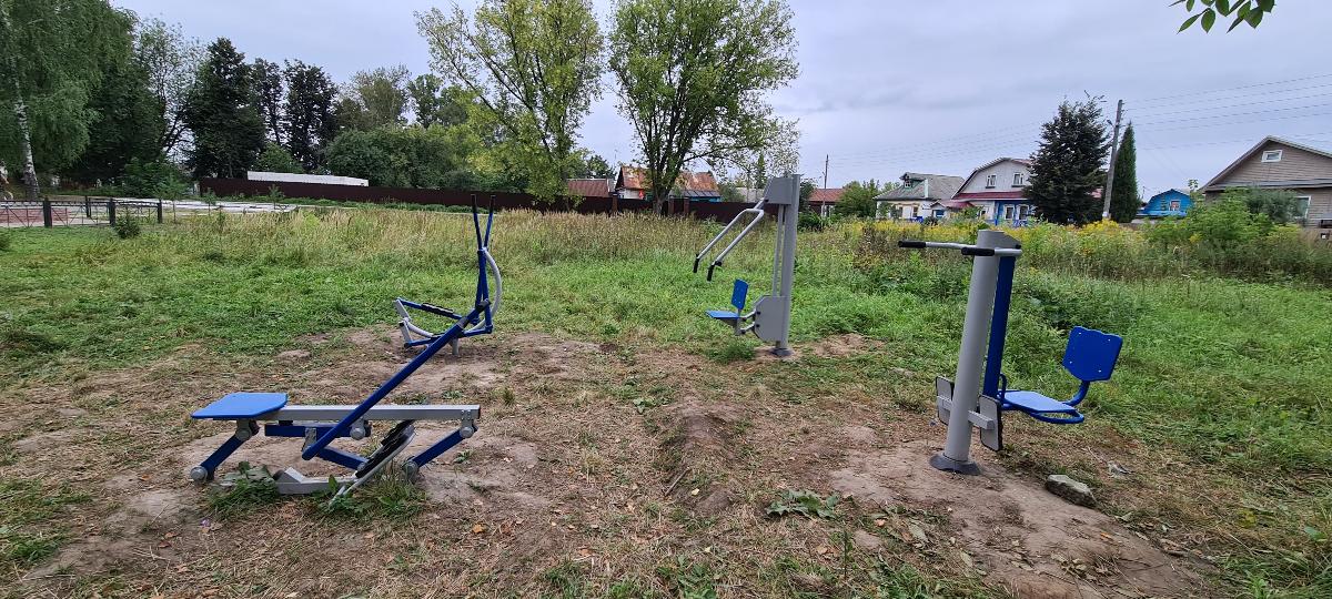 Bauchbank bei Calisthenics Park at улица Дербасовой, Гавриловка – Foto 4 von 4