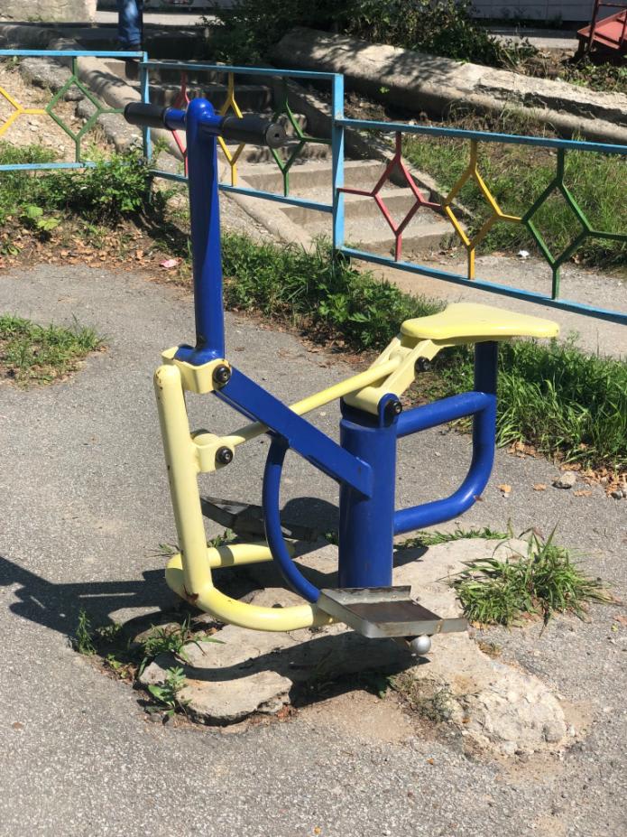 Klimmzugstange bei Calisthenics Park at Верхнеудинская улица, Хабаровск – Foto 1 von 9