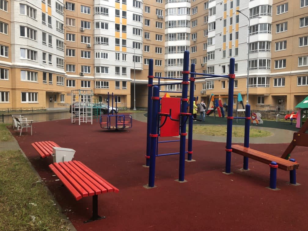 Турнік на майданчику Calisthenics Park at 6-я Радиальная улица, Москва – фото 1 з 5
