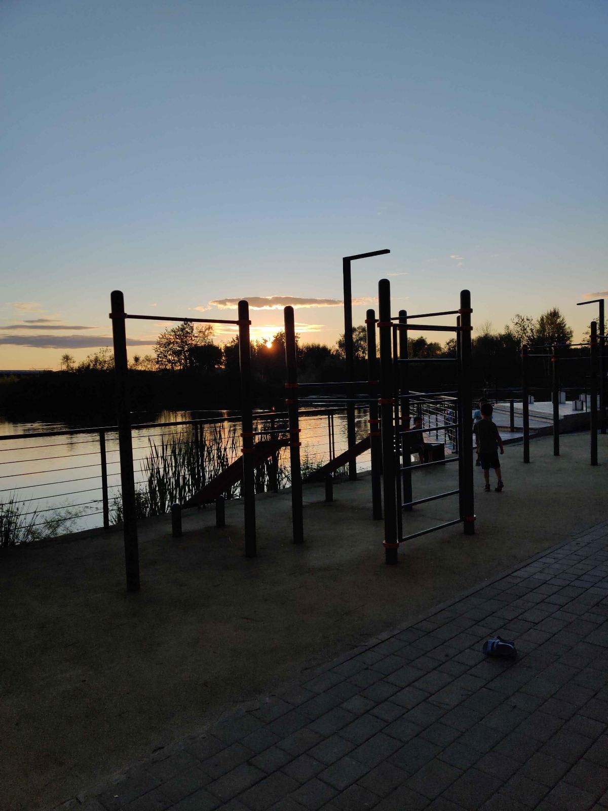 Barren bei Calisthenics Park at Молодёжная улица, Отрадное – Foto 2 von 2