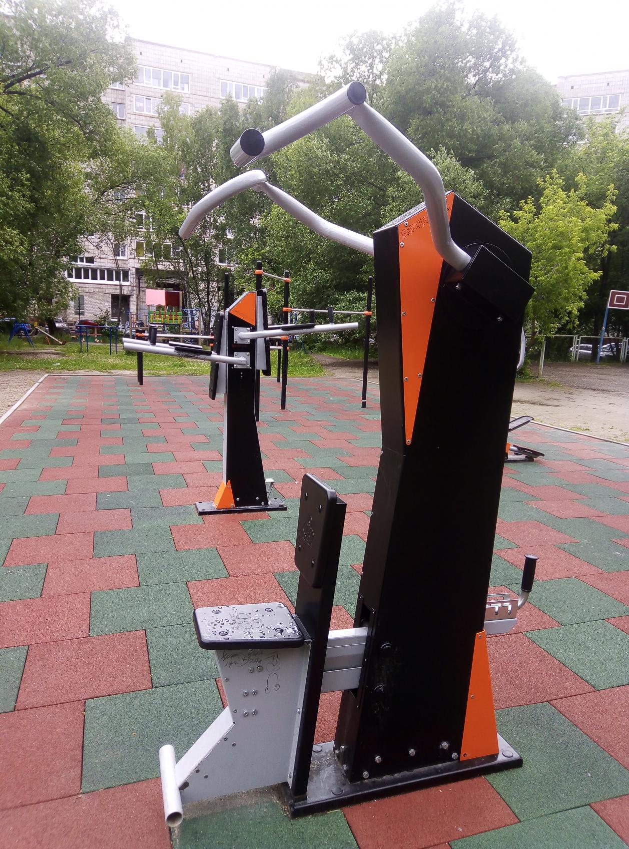 Barren bei Calisthenics Park at Коммунистический проспект, Северск – Foto 4 von 4
