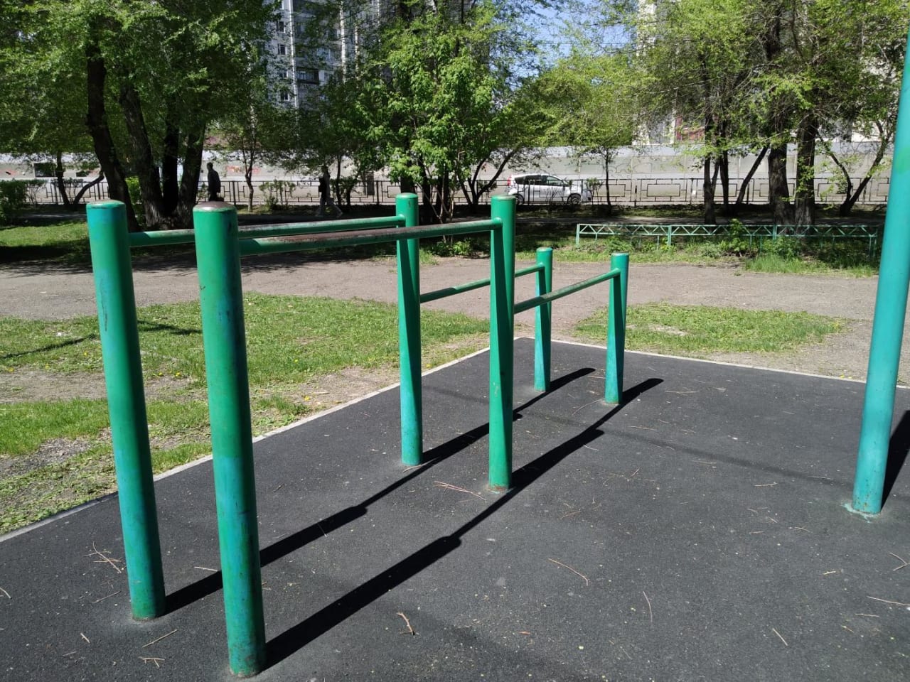 Bauchbank bei Calisthenics Park at улица Воронова, Красноярск – Foto 5 von 5