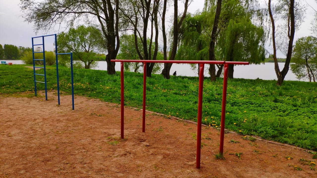 Pull Up Bar at Calisthenics Park at Станцыя 2, Мінск – photo 1 of 1