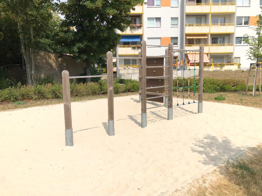 Calisthenics-Park #wp3307 - photo 1