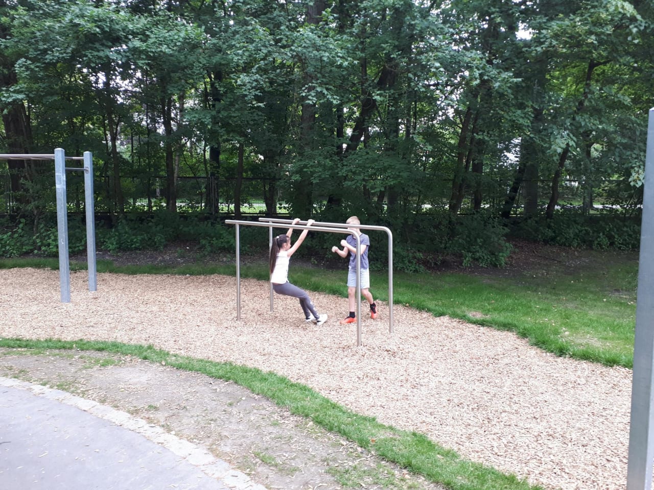 Calisthenics-Park #wp3392 - photo 2