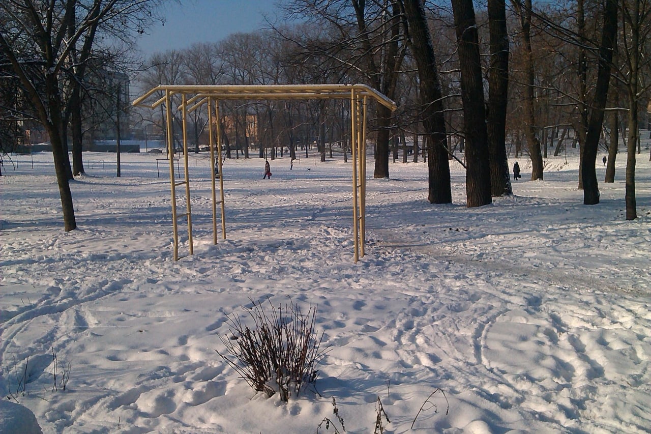 Parallel Gym Bars at Calisthenics Park at вуліца Гебелева, Мінск – photo 6 of 8