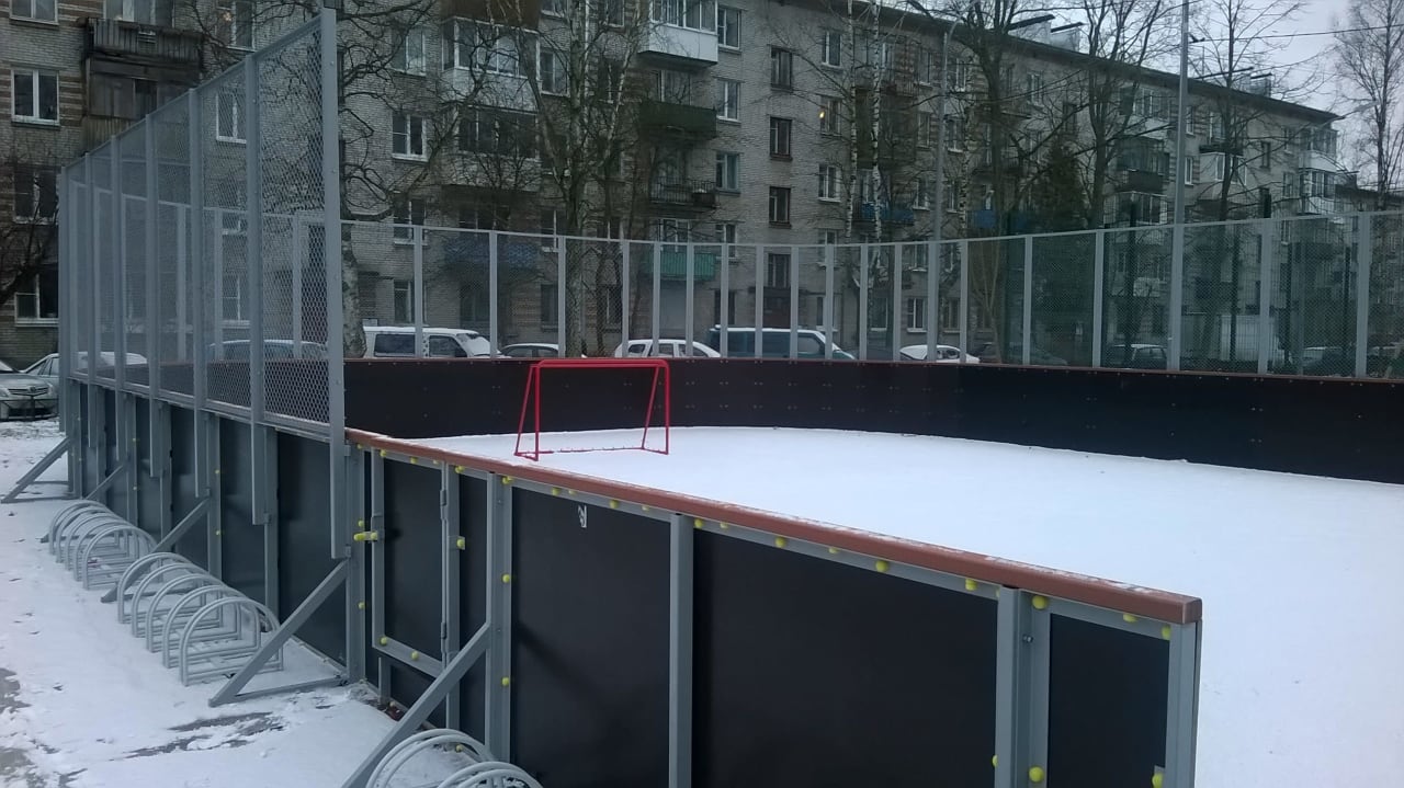 Air Skier bei Calisthenics Park at Разводная улица, Петергоф – Foto 3 von 4