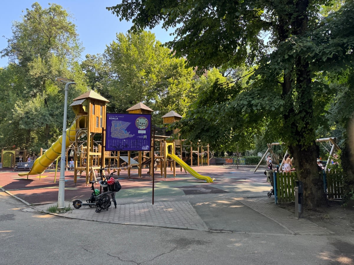 Calisthenics Park #wp3739 - photo 1