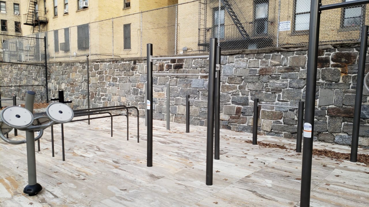 Outdoor Calisthenics Gym at J. Hood Park — Fitness center - photo 1