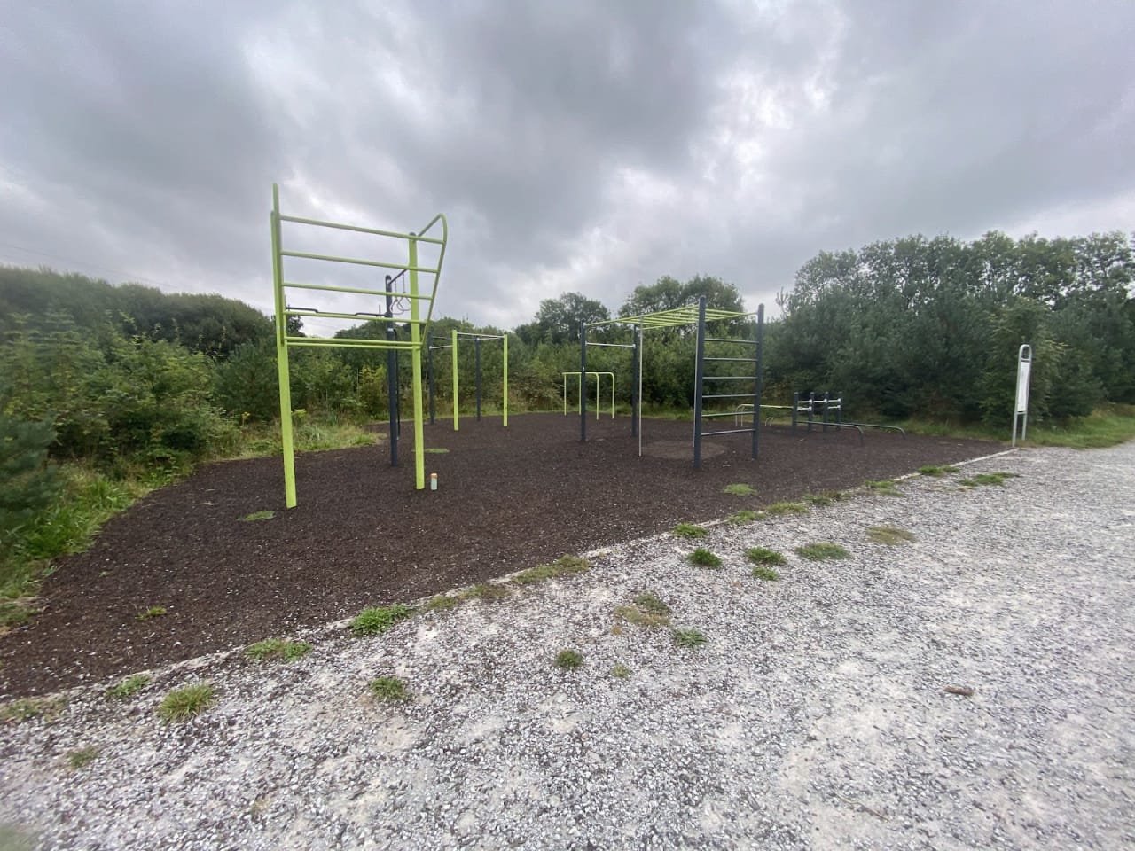Bară de tracțiuni la Outdoor Gym in Ballincollig, Cork – fotografia 7 din 7