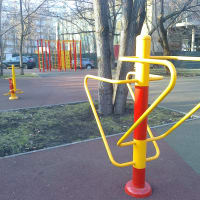 Calisthenics Park at улица Орджоникидзе, Москва - thumbnail 3