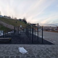 Calisthenics Park at улица 25 Октября, Тюмень - thumbnail 2