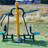 Calisthenics Park at Landsdowne Valley Park, Dublin - thumbnail 2