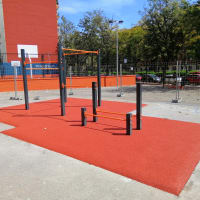 Calisthenics Park at Carrer de Menorca, València - thumbnail 4