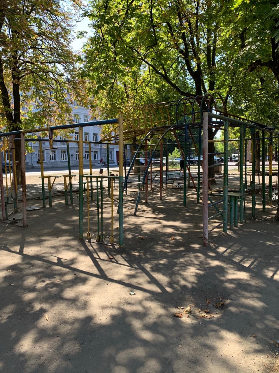 Barren bei Calisthenics Park at проспект Українських Героїв, Одеса – Foto 2 von 2