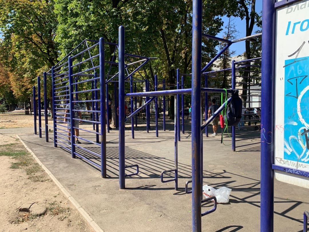 Шведська стінка на майданчику Calisthenics Park at проспект Українських Героїв, Одеса #wp1014 – фото 3 з 3
