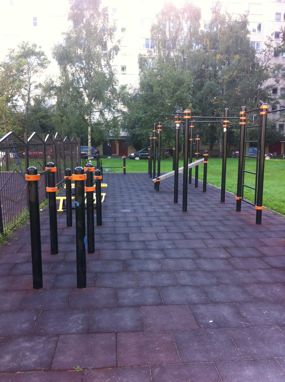 Parallel Gym Bars at Calisthenics Park at Пловдивская улица, Санкт-Петербург – photo 2 of 2