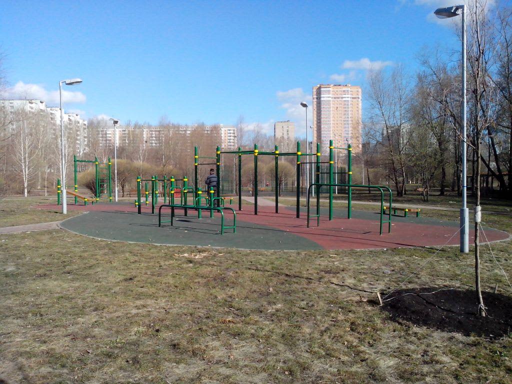 Abs Bench at Calisthenics Park at Сухонская улица, Москва #wp1481 – photo 4 of 4