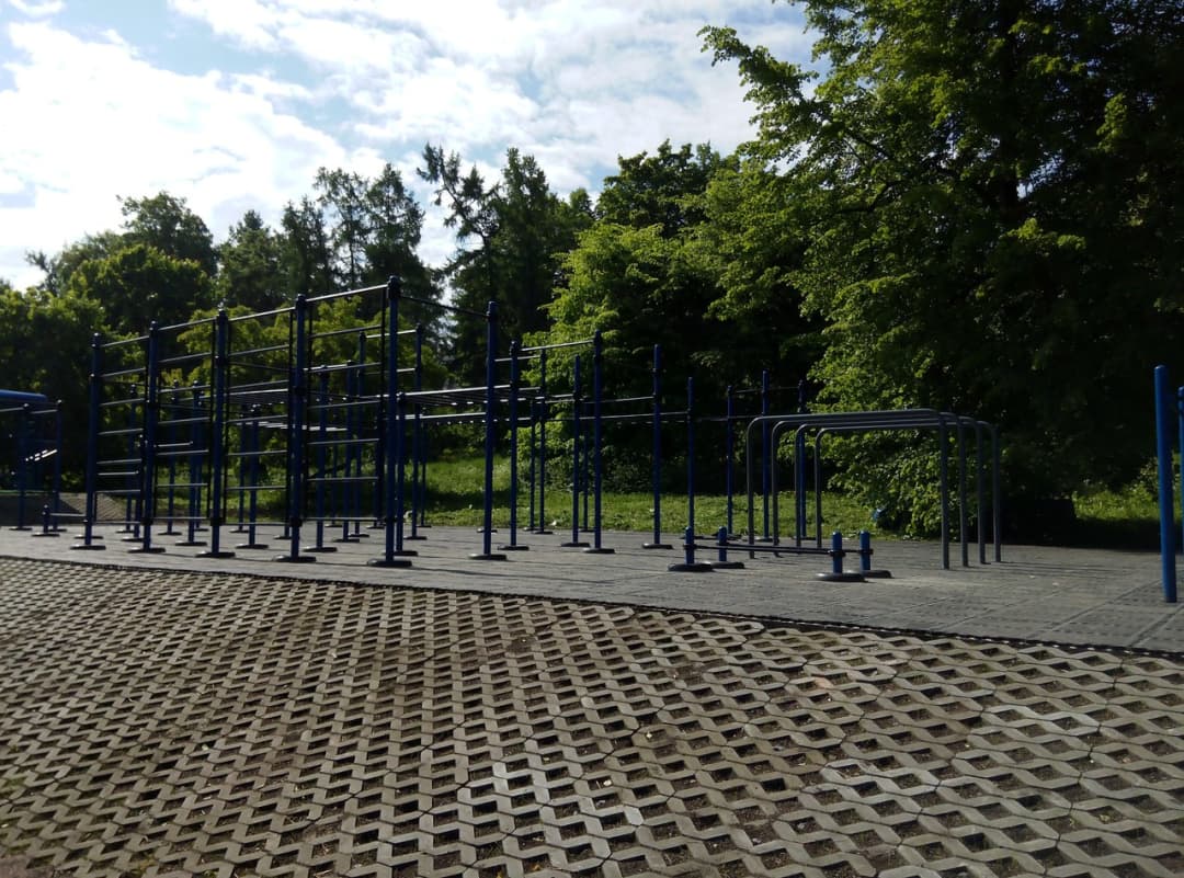 Push Up Bar at Calisthenics Park at Набережный проспект, Петрозаводск – photo 2 of 6