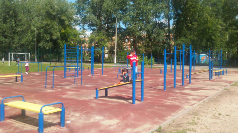 Parallel Gym Bars at Calisthenics Park at улица Батыршина, Казань – photo 1 of 5