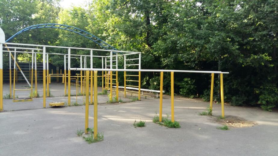 Parallel Gym Bars at Calisthenics Park at 3-я Песчаная улица, Москва – photo 2 of 7