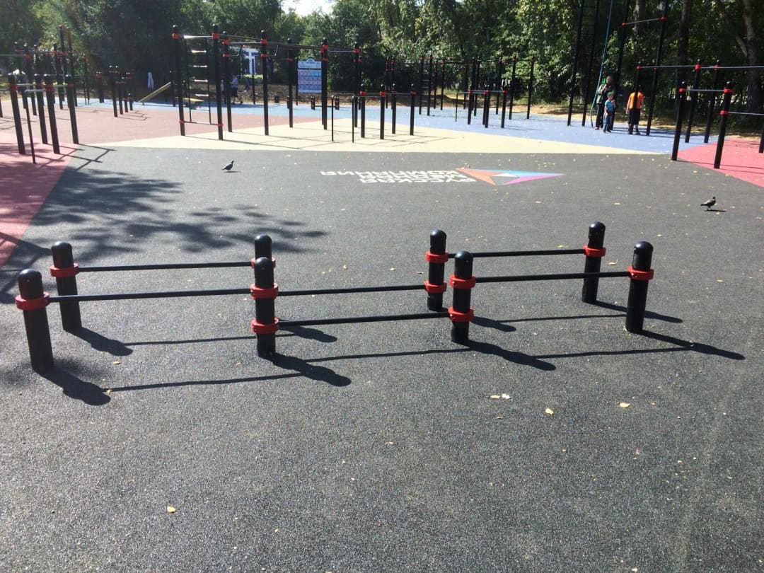 Monkey Bars at Calisthenics Park at Калининец, Екатеринбург – photo 12 of 14