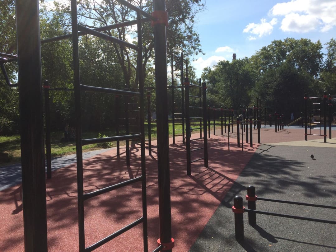Push Up Bar at Calisthenics Park at Калининец, Екатеринбург – photo 9 of 14