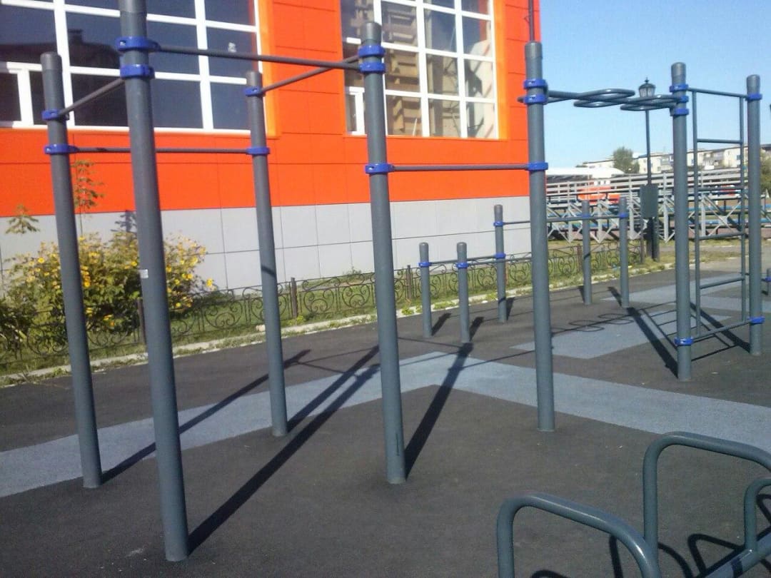 Турнік на майданчику Calisthenics Park at Центральный, городской округ Ишим – фото 1 з 2